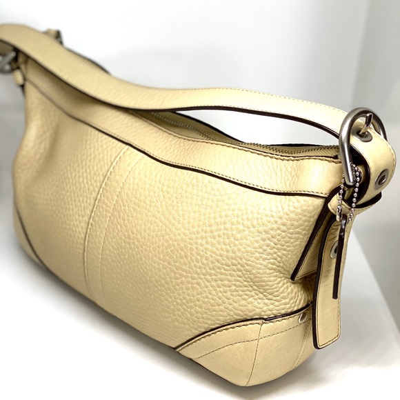 COACH💥VINTAGE💥CARAMEL TAN PEBBLE LEATHER HOBO BAG - Picture 4 of 10
